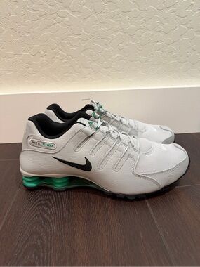 Nike Shox NZ Men’s Size 10.5 Brand New